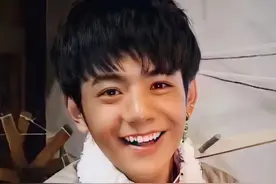 爆红2年后看，才知道丁真为何不进娱乐圈，原来他早已料到了今天图片