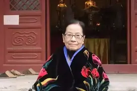 国学大师叶曼：精通“儒道佛”，93岁预言中国将崛起，享年103岁图片