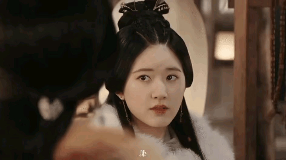 星汉灿烂原著中：满门尽忠的何昭君嫁给嫋嫋未婚夫，到底有多无奈图片