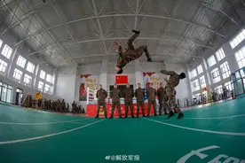 武警特战队员搏击训练图片