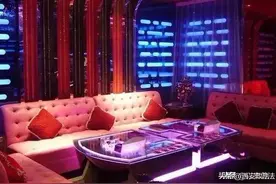 男子给KTV女服务员转账万元 妻子起诉要求返还被拒图片