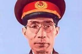 乌可力：蒋经国加入中国共产党始末图片