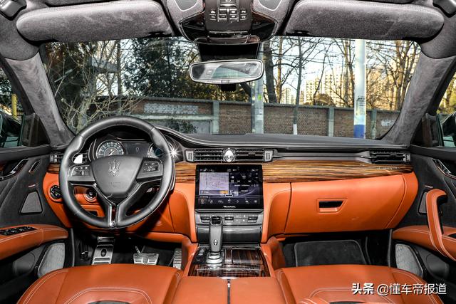 新车｜豪华显于表面，运动深入骨髓！试驾2021款总裁 3.0T S Q4