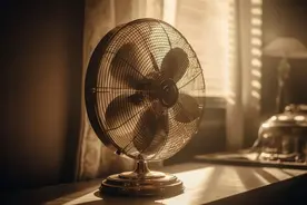 不是3片就是5片，电风扇叶片为什么是奇数？图片