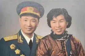 张震上将与夫人马龄松的爱情故事图片