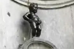 撒尿小男孩—人们心中的小英雄图片
