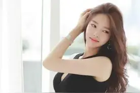 韩国人气女星朴正允，网友：身材与颜值的天花板图片