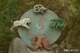 一分钟看懂《易经》“太极生两仪，两仪生四象”图片