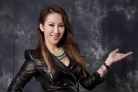 李玟去世了，晴天霹雳啊，缅怀李玟，唱起她经典不衰的旋律图片