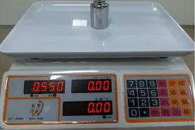 【征集】某美食城“耍秤”被罚2000，还有类似问题请向这里投诉！图片