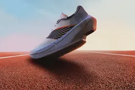 李宁新款跑鞋曝光！鞋面中底都是䨻，还没有后跟，匹克还能硬刚么图片