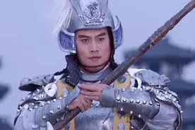 94版《三国演义》电视剧，为何换了3个赵云？只因拍摄条件太困难图片