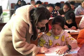 成都教师绩效工资，一次发放5万元，重点是：只看在岗、不看在编图片