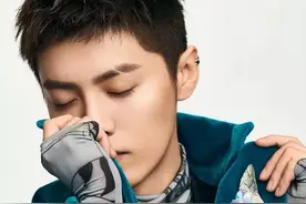 31岁的鹿晗变了！清爽短发造型瞬间英气不少，这才是男儿本色啊图片