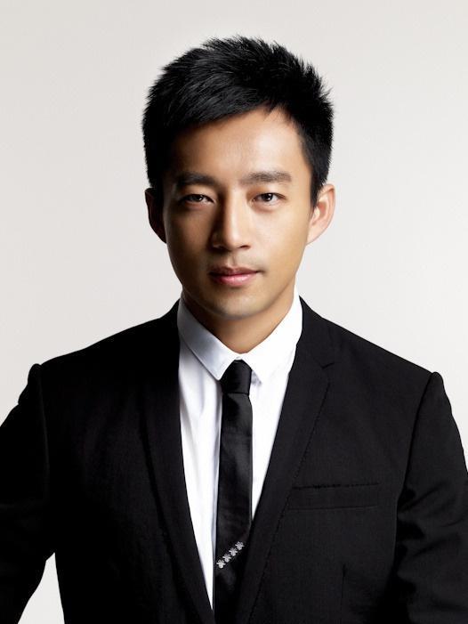 头大脸大的男生适合什么发型,【男生发型教程】干货满满滴~不要错过