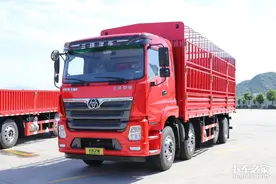 8×2合规装21.7吨，三环昊龙7米6载货车带中提升桥图片