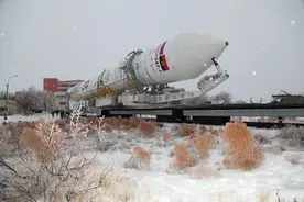 外星人泄露行踪？新疆多地发现巨大不明发光体，究竟是什么图片