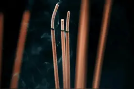 半夜不能上香？师父告诉你真相图片