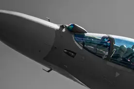 歼16不用雷达，隐蔽猎杀敌机：美国战机没这本事，现在急着补课图片