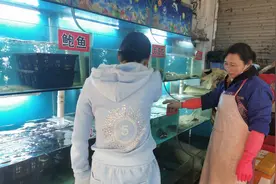 上头！“一元海鲜”来了， “虾兵蟹将”价格稳中有降图片