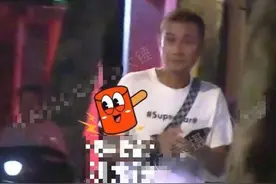 美女如云？文章疑与姚笛深夜聚会！烟不离手头发花白显老态图片