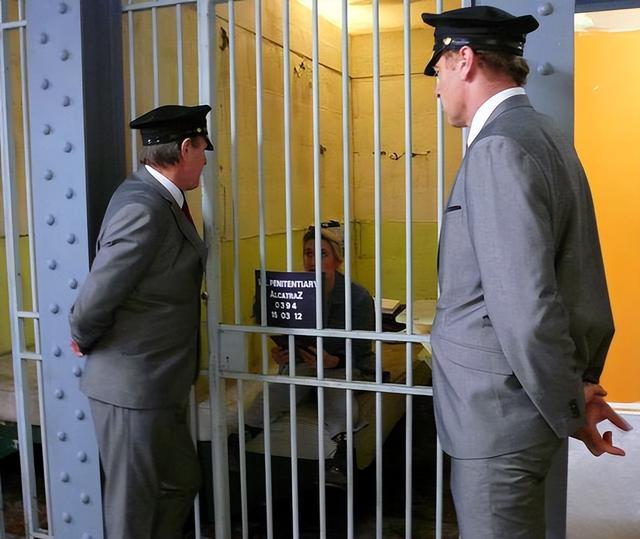美国死刑犯最后一天如何度过?可以吃一顿大餐,验明正身才能行刑