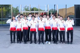 冠军！中国接力男队逆袭夺冠，刘氏兄弟入籍刺激小将们腾飞图片