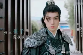 脸长、褶子多、嘴巴凸，这7位男星看似很帅，实际越看越怪图片