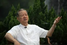 曾仕强的很多观点皆是胡说八道，绝对不能迷信他图片