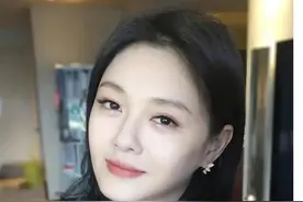 实锤！大S连爆丑闻，形象尽毁，最后的遮羞布都被扯掉了。图片