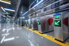 潮评丨跨城旅游坐地铁 何时更便利？图片