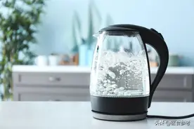 小医健康问答：烧水烧不好，喝的可能是“死水”，真的吗？图片