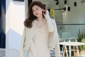 “小香风+长裙”=今年最洋气显瘦的打扮！微胖、矮个子都适合图片