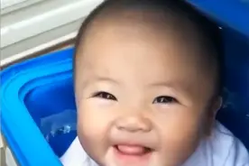 4年前，安徽外卖小哥带6个月女婴送餐走红，受邀央视，如今怎样了图片