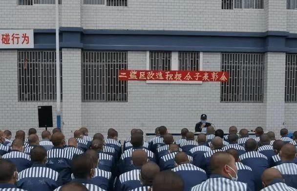 为什么服刑人员在监狱里想越狱基本是不可能的