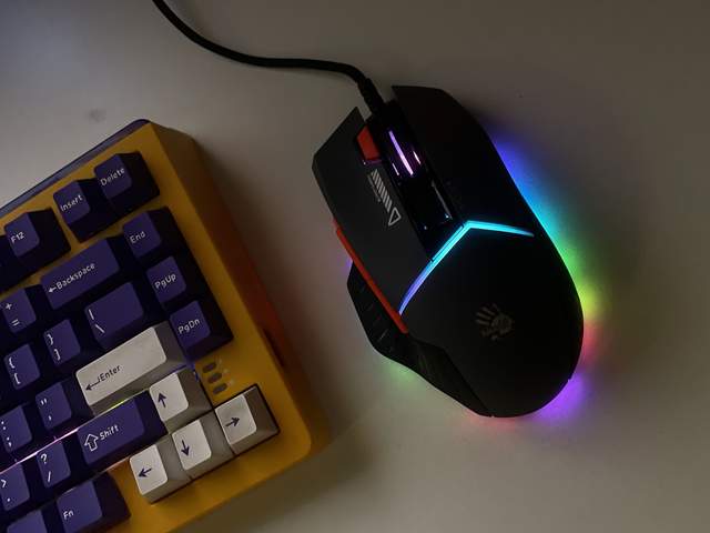 帅气舒服的血手幽灵，游戏打工都适合