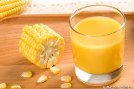 在家自制玉米汁，不要只用水，巧加“2料”，玉米汁又顺滑又香浓图片