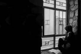 阿富汗童婚女孩儿：我12岁，唯一梦想是离婚！童婚现象让人害怕图片