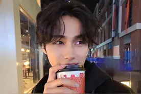 JMS邪教渗透全韩国！当红男爱豆家开的咖啡店竟然也是邪教教会图片