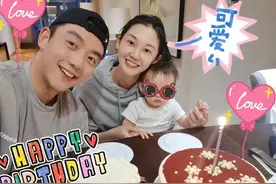 恭喜！郑恺苗苗六一儿童节官宣二胎得子，晒婴儿小手照超可爱图片