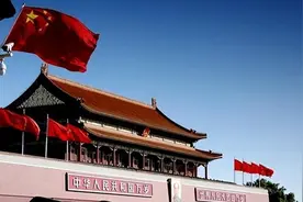 1969年中央下达命令，要将天安门拆除重新修建，当时发生了什么？图片