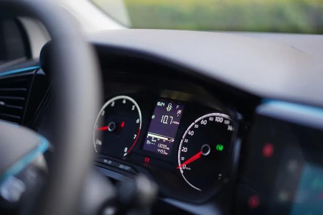 黑化更有彩 试驾新捷达VS5高光版