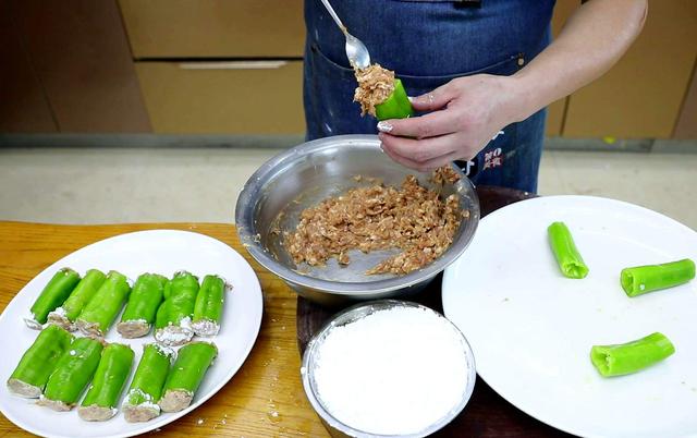 7月，绝不可错过！这5种青椒“绝配”吃法，比肉香，一上桌就光盘