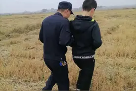12岁初中生因父母闹离婚而逃学 民警迅速将其找回图片