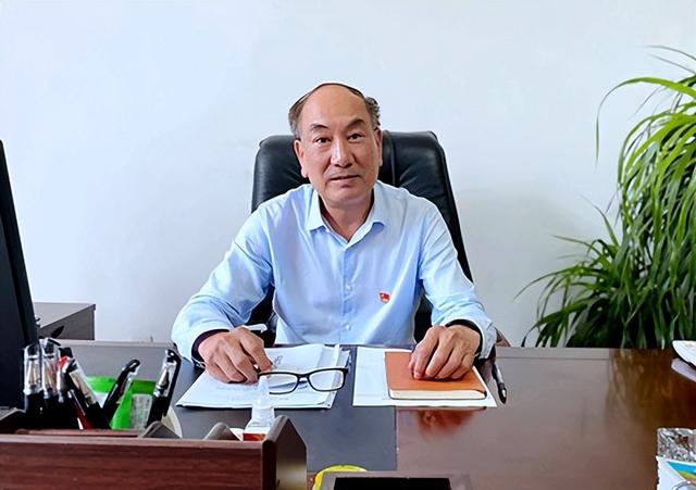 郑州工商学院及管理人员简介