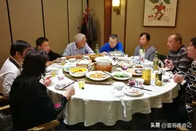 男人酒桌上的3大丑态，讨嫌还丢人，看你占了几个？建议男人了解图片