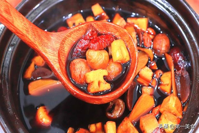 什么食物含胶原蛋白比较丰富 2026年什么食物含胶原蛋白质