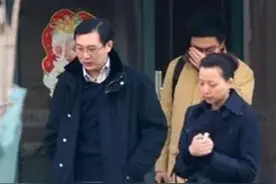 上海“隐形富豪”密春雷：白手起家到身价60亿，妻子是央视女神图片