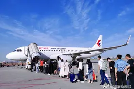 暑运持续火热 西安飞悉尼、迪拜国际航线开通在即图片