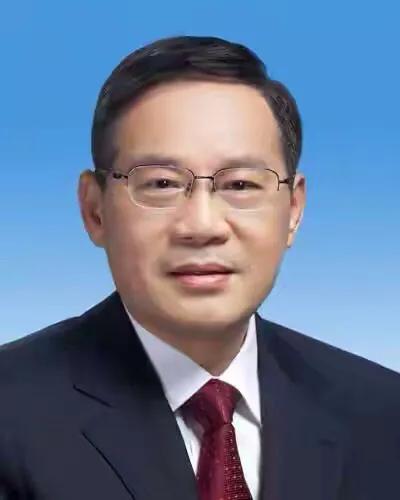到寺庙上香就等于不上课？不上班？接地气的实在话才有话语权。